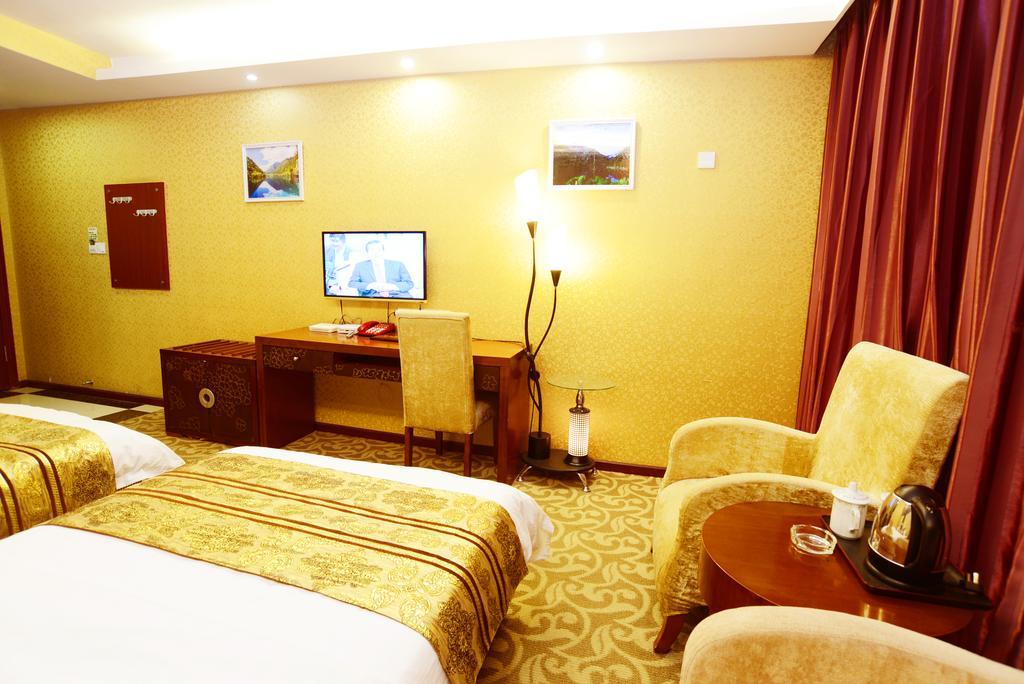 Jiuxiang Hotel จิ่วไจ้โกว ห้อง รูปภาพ